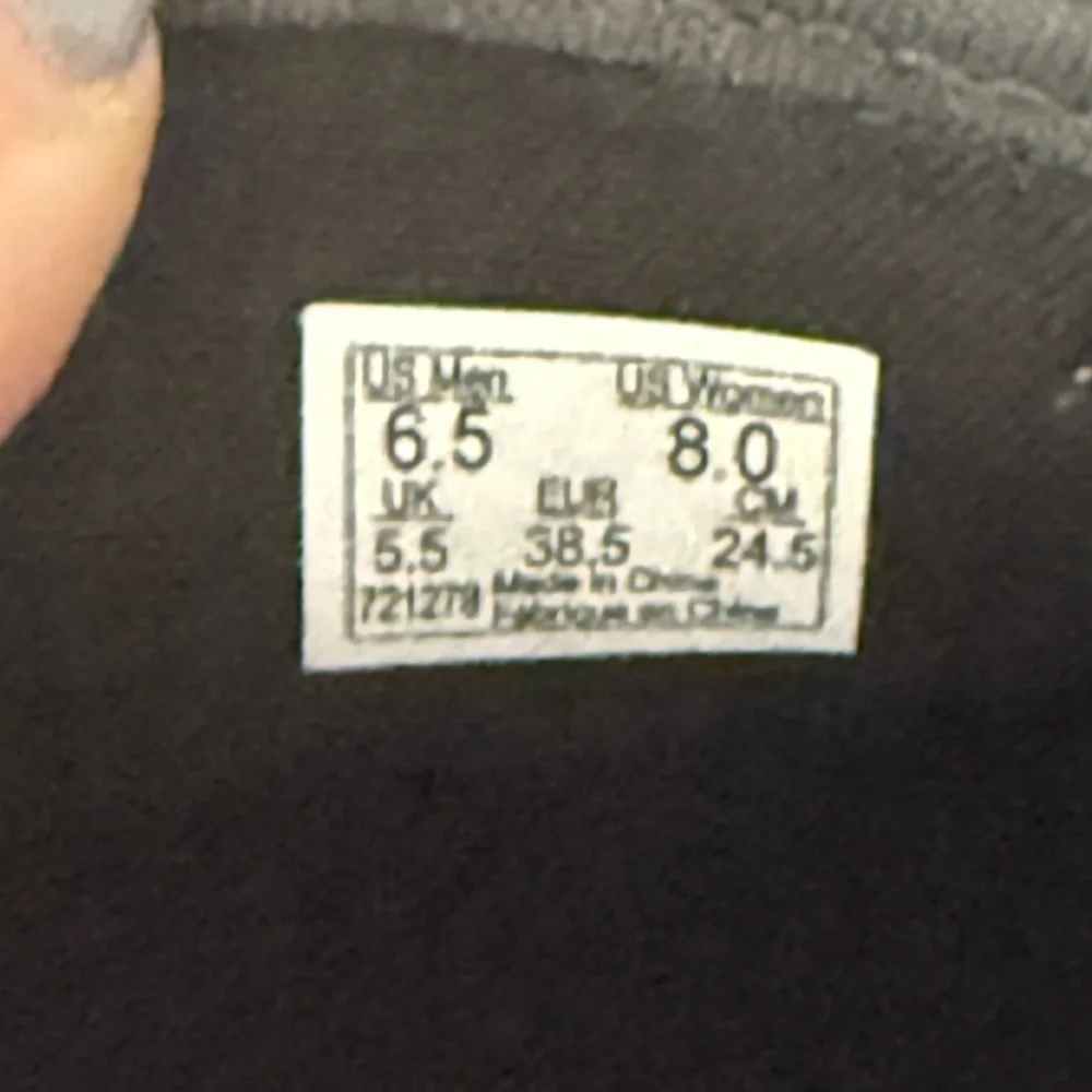 Women’s VANS, Slip On Shoes, Black Leather, Black Shoes size 8